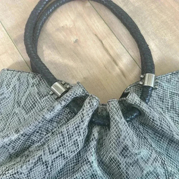 Original by Sharif 1827 Gray Snakeskin Shoulder Bag - Picture 7 of 7